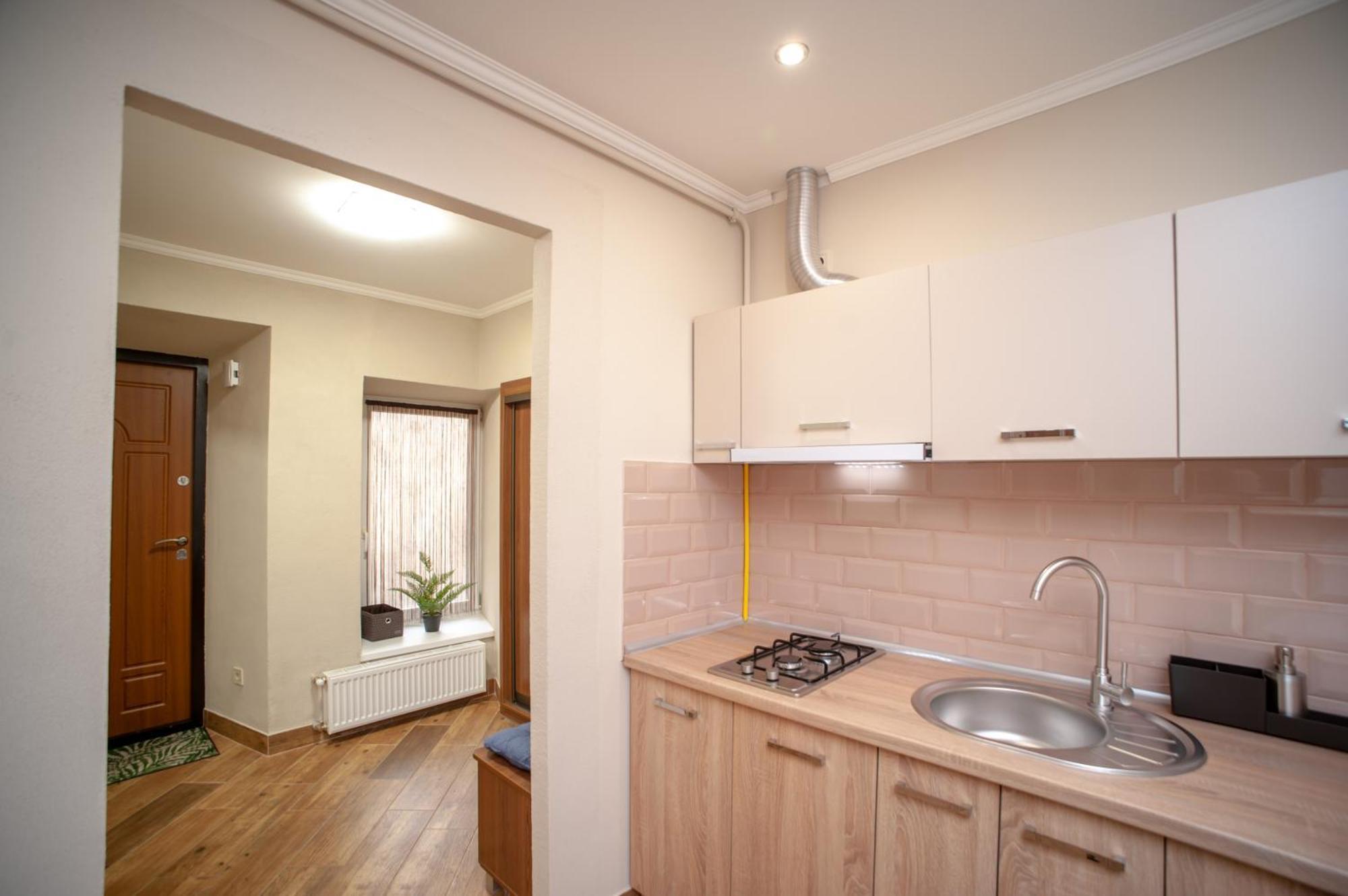 Romantic Suite, 3Mins To Rynok Square Lviv Eksteriør bilde